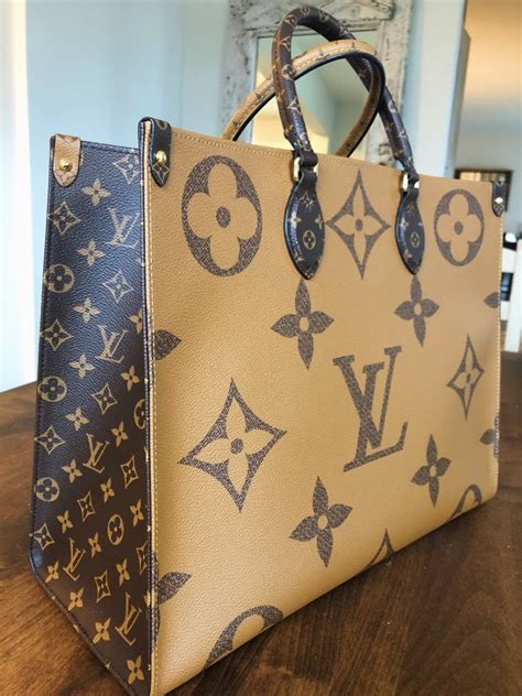 lv onthego white|louis vuitton onthego mm bag.